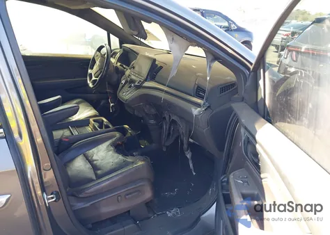 2018 Honda Odyssey Elite z USA, uszkodzony, nr VIN 5FNRL6H90JB097224